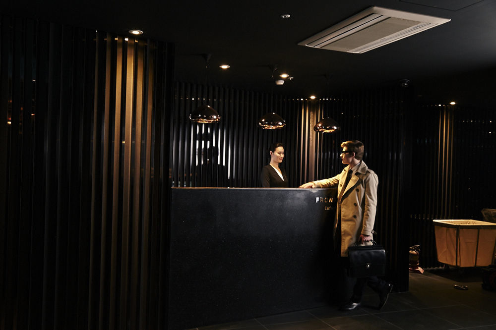 Hotel Lacky Теджън Екстериор снимка